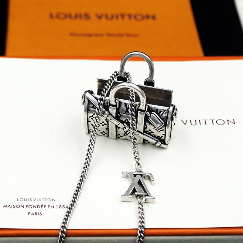 Louis Vuitton Necklaces